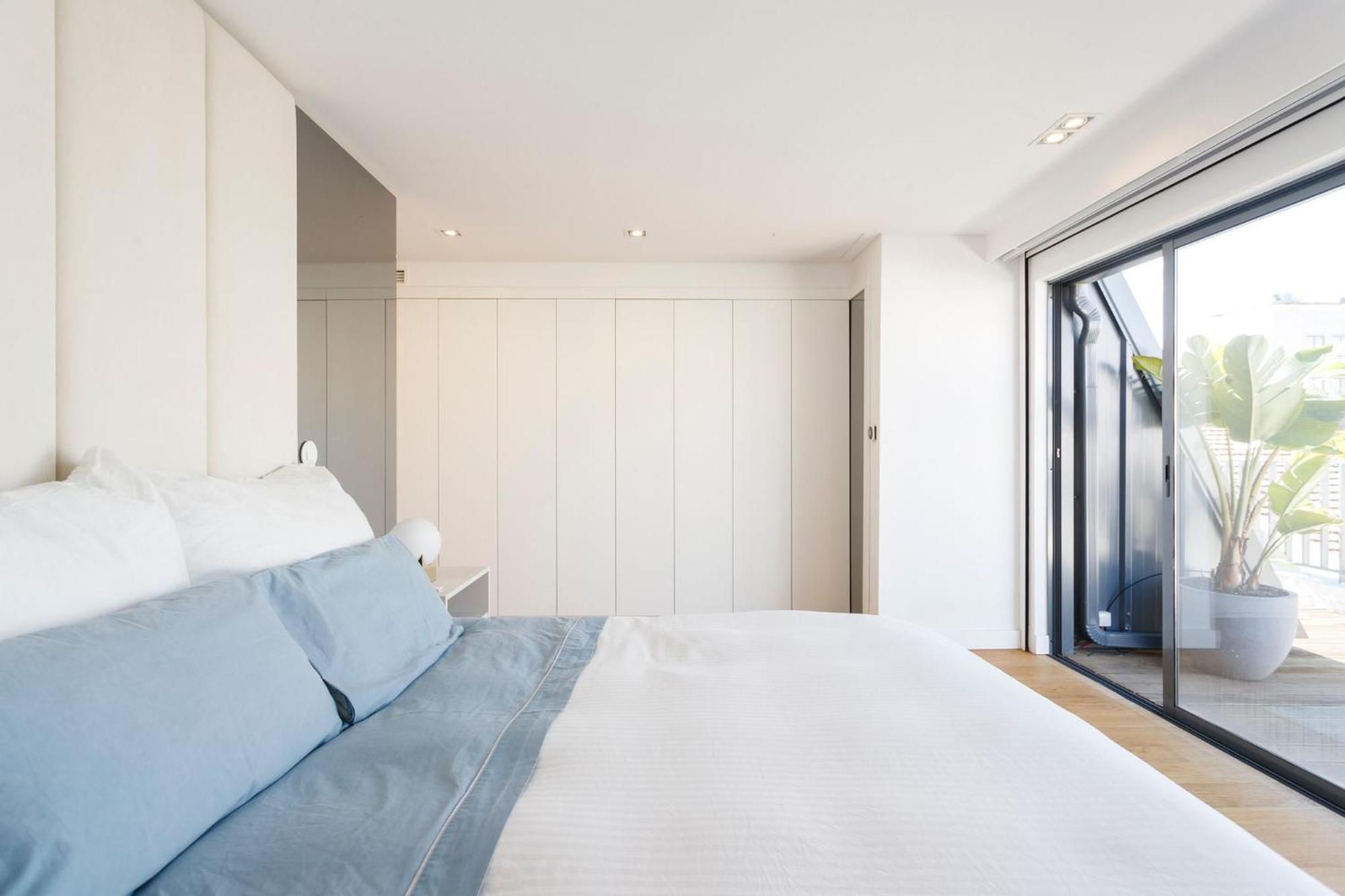 Luxury Suite With Balcony And Shared Accommodation In The Parque Eduardo VII Area Lisbon Luaran gambar